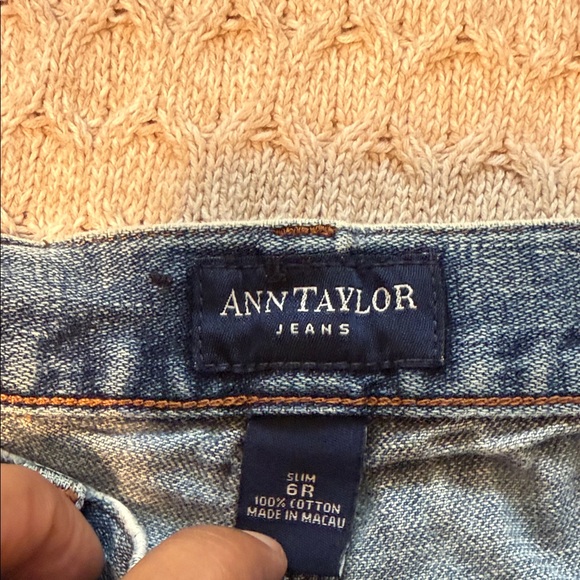Ann Taylor Classic Denim Women’s Jeans - Picture 2 of 5